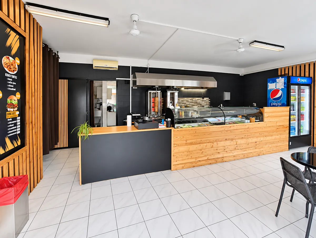 Dražba obchodního prostoru 84 m²